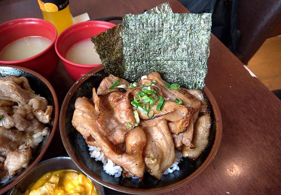 川牛木石亭 一中商圈百元平價丼飯免費雞湯喝到飽升級套餐還有飲料泡菜溫泉蛋 蘋果話日常