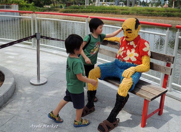 9502